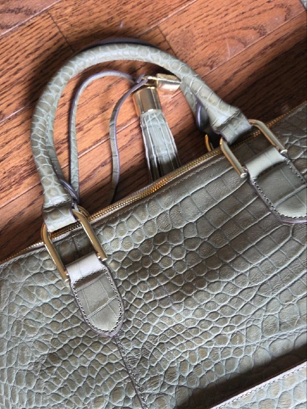 G.I.L.I Olive Green Croc-Embossed Tote/purse